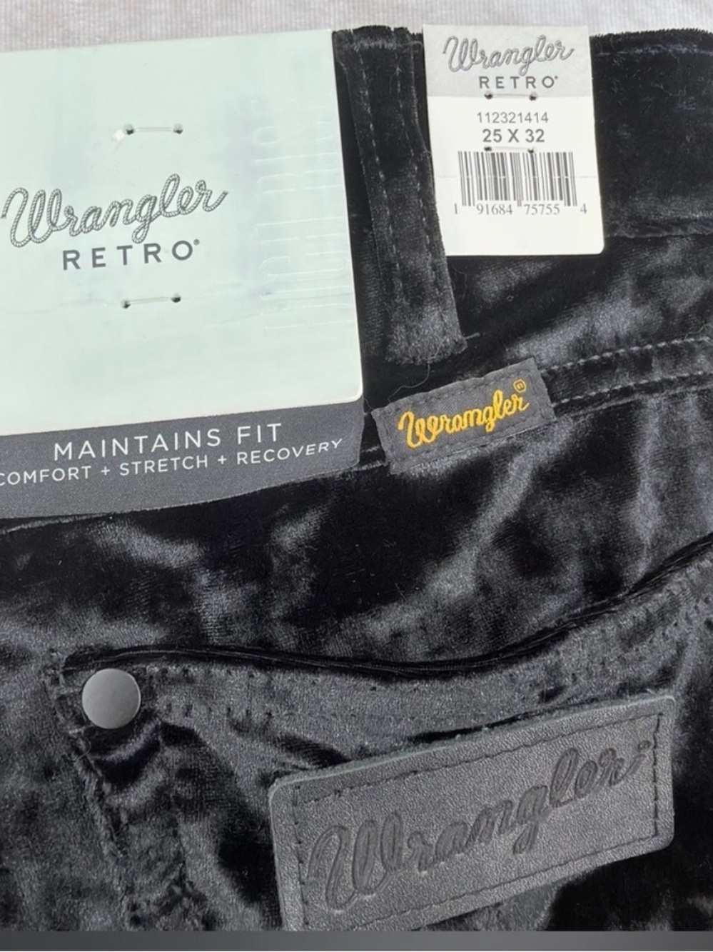 Wrangler Retro Black velvet Jeans - 25x32